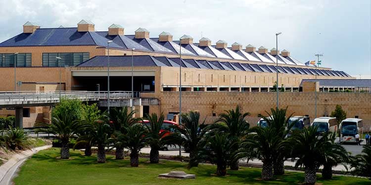 Alquiler de coches en Sevilla Aeropuerto - BCO